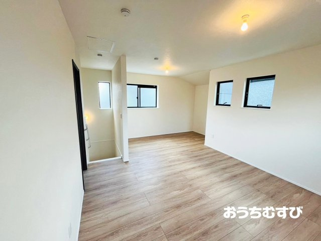 名東区高針4丁目(残1棟)の洋室