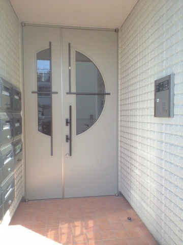 サンクレスト　菊名のエントランス|オートロック付きエントランス