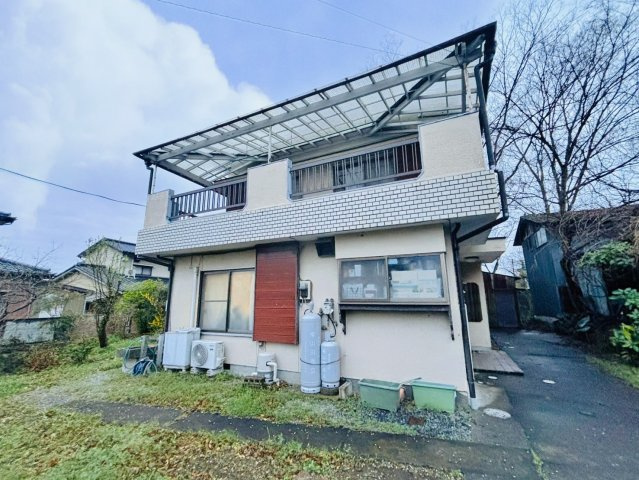 栃木市岩舟町静　中古住宅の外観