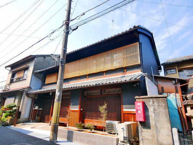 SHARE HOUSE little treesの外観