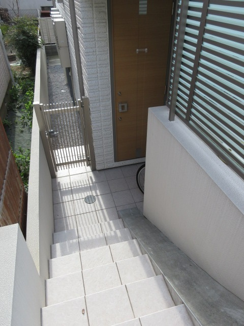 ディアコートのエントランス|共用部