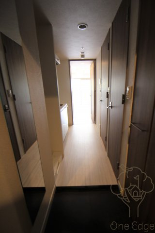 プレサンス梅田北ディアの玄関