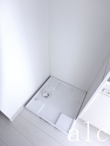 ガーデン笹塚の設備|室内洗濯置場。その他浴室乾燥機もついています。　※別部屋参照