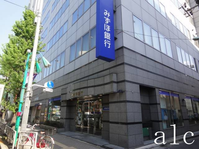 ガーデン笹塚の周辺