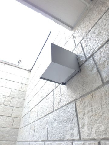 ジョンシェ高円寺のその他共用部分|共用部その他設備。
夜間用の照明は見逃しがちな設備です。