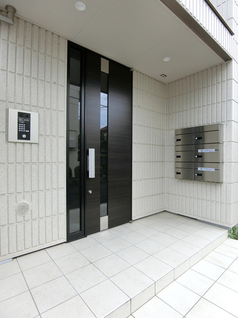 ＰｒｉｍＭｏｒｅのエントランス|★オートロック・メールボックス★