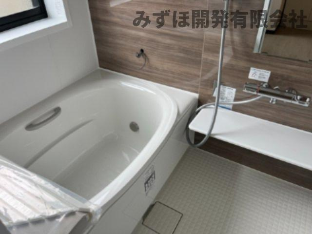 米沢市中央二丁目3-27の浴室|※リフォーム済みのユニットバスです。