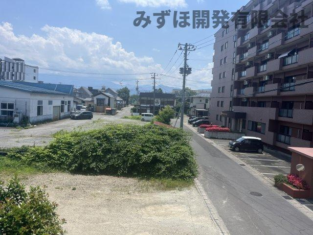 米沢市中央二丁目3-27の展望|２階から見た様子です。雄大な吾妻連峰が見えます。