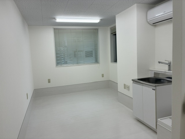 AUBE新川ビル
