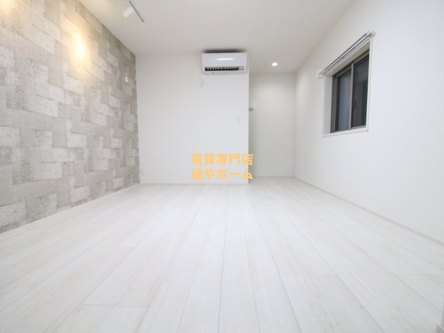 フジパレス住吉長居Ⅱ番館の洋室|明るい洋室です