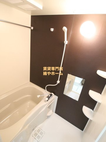 フジパレス住吉長居Ⅱ番館の浴室|日々の疲れを癒すお風呂付です