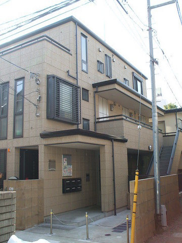 Maison de Forteのエントランス|耐震・耐火設計の旭化成ヘーベルメゾン