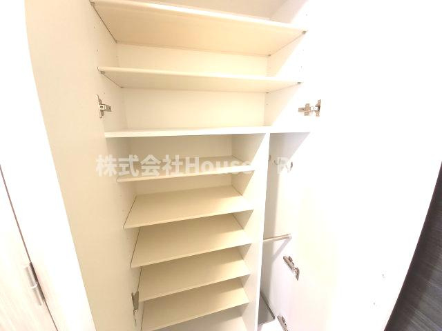 エスリード神戸ラ・コスタの収納