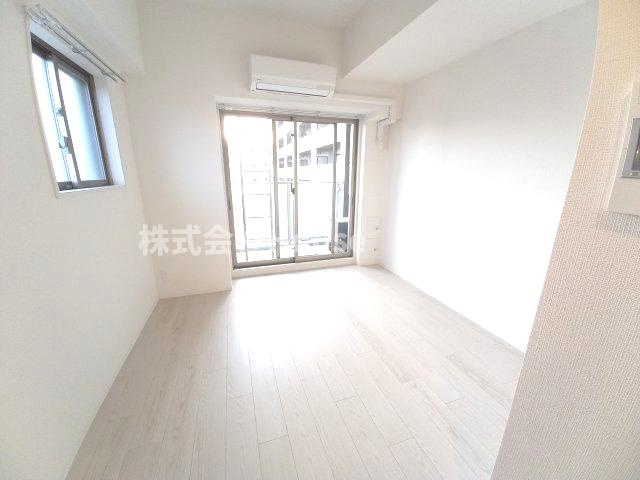 エスリード神戸ラ・コスタの洋室