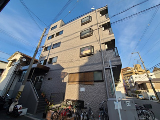 【外観】 | シンプルなデザインの外観です