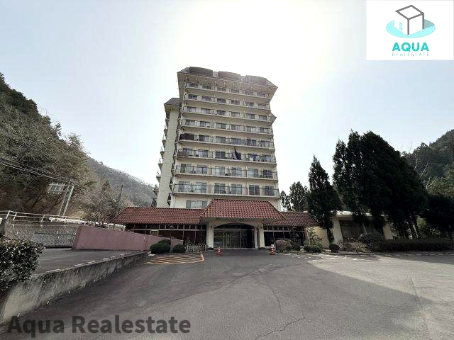 樺川荘マンションのエントランス|落ち着いたエントランスです