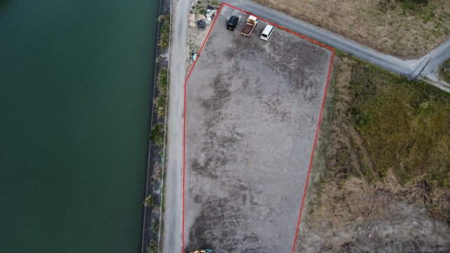 兼城貸土地のバルコニー