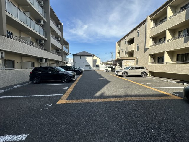 あんふぃに～Ⅰの駐車場