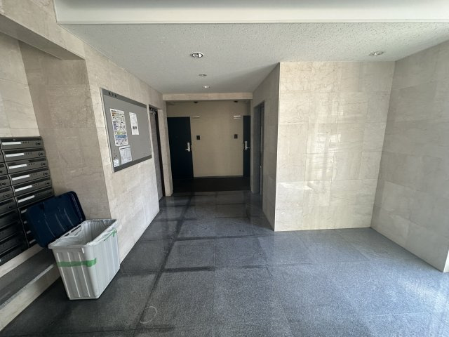 あんふぃに～Ⅰのエントランス