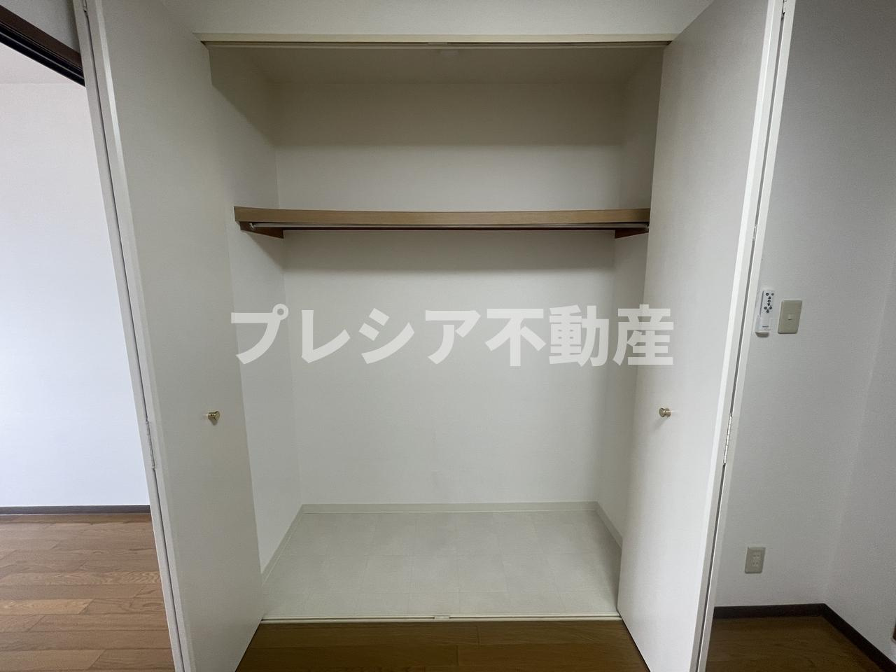 AUBE918の収納