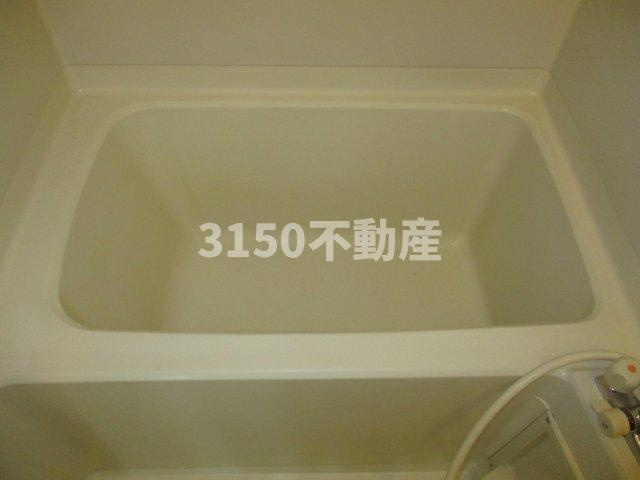 アミューズB.Rの浴室