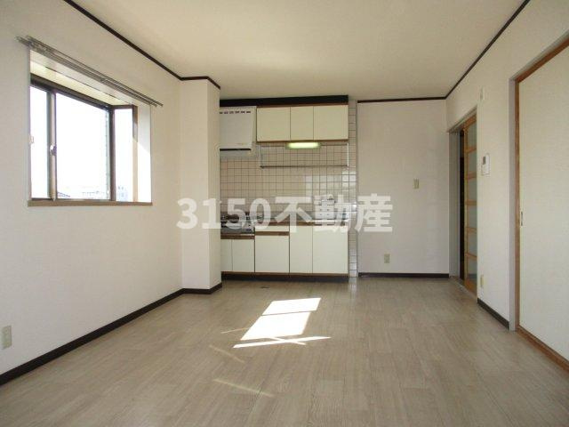 アミューズB.Rの居間・リビング