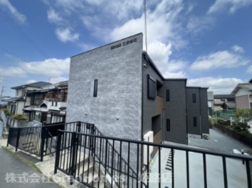SENSE三木本町の外観