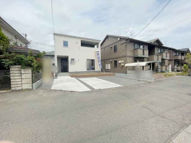 新築戸建・建売　福島市泉道下　Livele Garden　全1棟の前面道路含む現地写真