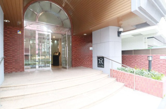 【エントランス】