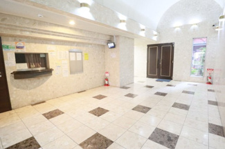 【エントランス】