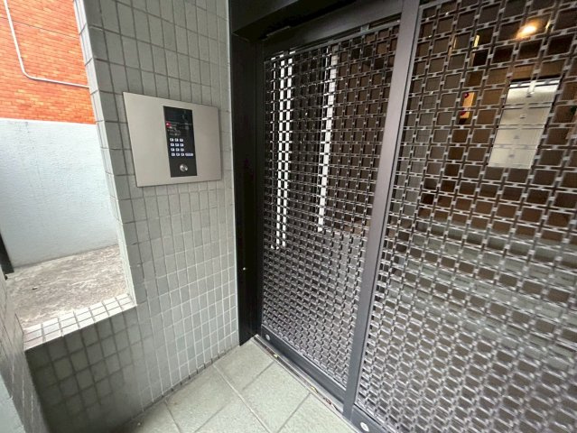 ソフィア尾頭橋｜名古屋市の賃貸ならMy賃貸のエントランス|ソフィア尾頭橋