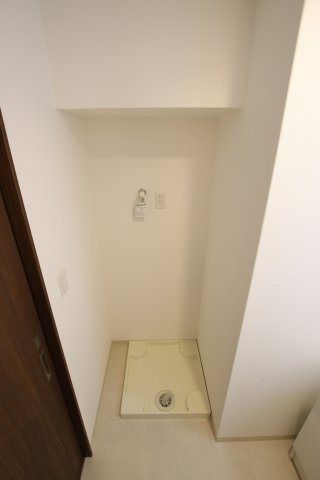 【設備】 | FREEDOM residence堺深井沢町 | 室内洗濯機置き場