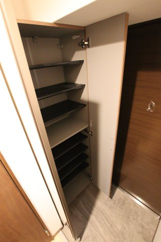 【収納】 | FREEDOM residence堺深井沢町 | シューズボックス