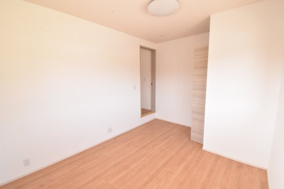 【洋室】 | 霧島市国分広瀬1丁目