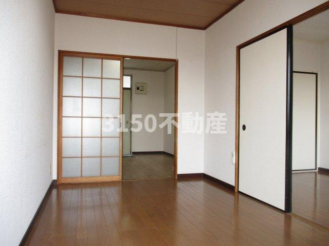 ロイヤル小塩Ⅱの内装