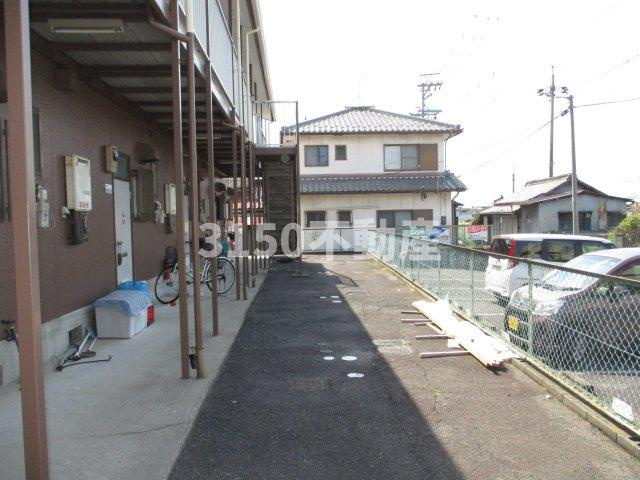 ロイヤル小塩Ⅱの周辺