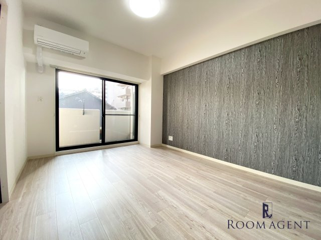 GRANDUKE代官町reversoの内装