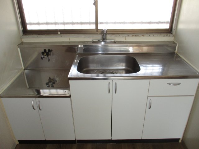 ロイヤル小塩IIIAのキッチン