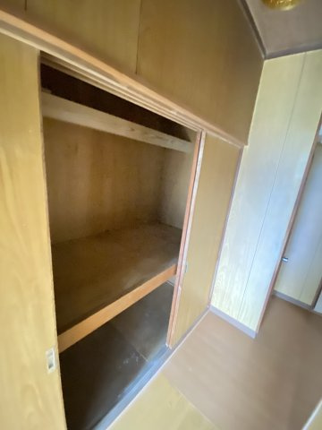 中山貸家の収納|収納豊富です