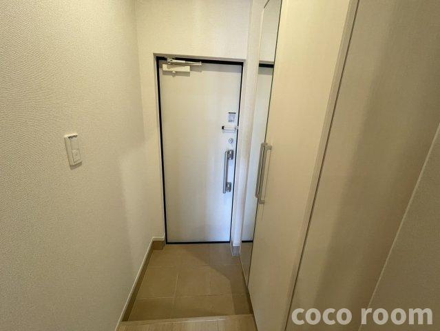 ダブル・クエスト　Ⅱの玄関