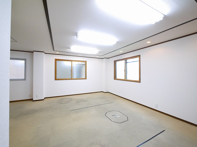 松本第１ビルの内装