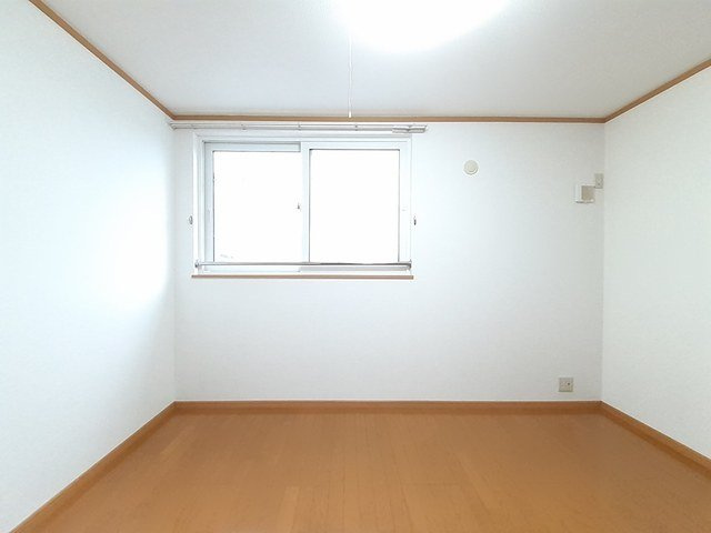 プロムナードの内装|明るい室内です