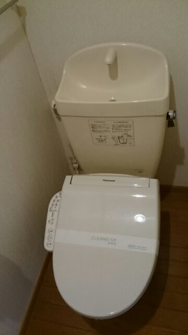 ＳＥＲＥＮＯ　ＯＹＡ　Ａのトイレ