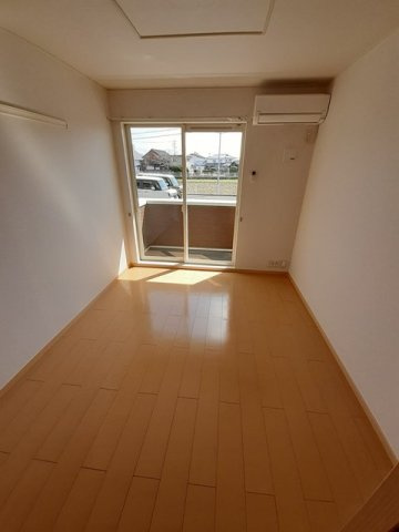 ネオ・レジデンスＢの居間・リビング