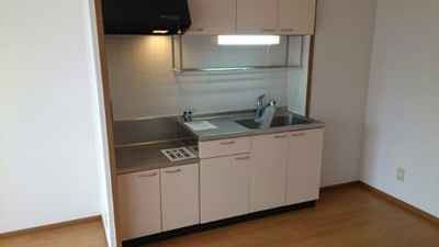 【キッチン】 | メゾンコニファーⅠ | お料理しやすいキッチンです