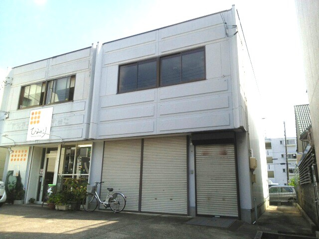 相川2丁目倉庫付事務所A