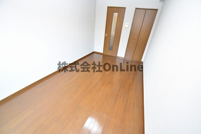 【寝室】 | エムズ・コンフォート