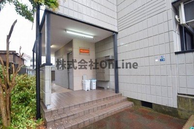 【エントランス】 | エムズ・コンフォート