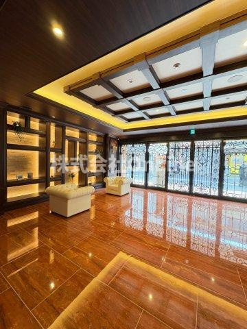 東大阪市長栄寺の賃貸マンションのロビー