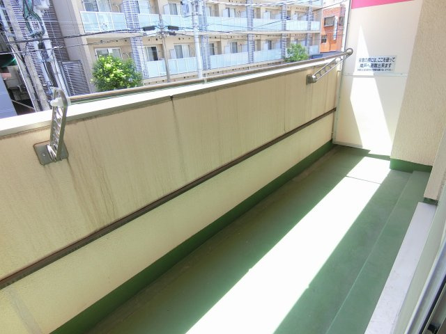 クオリティ平田のバルコニー|落ち着いた時間を過ごせるバルコニーです